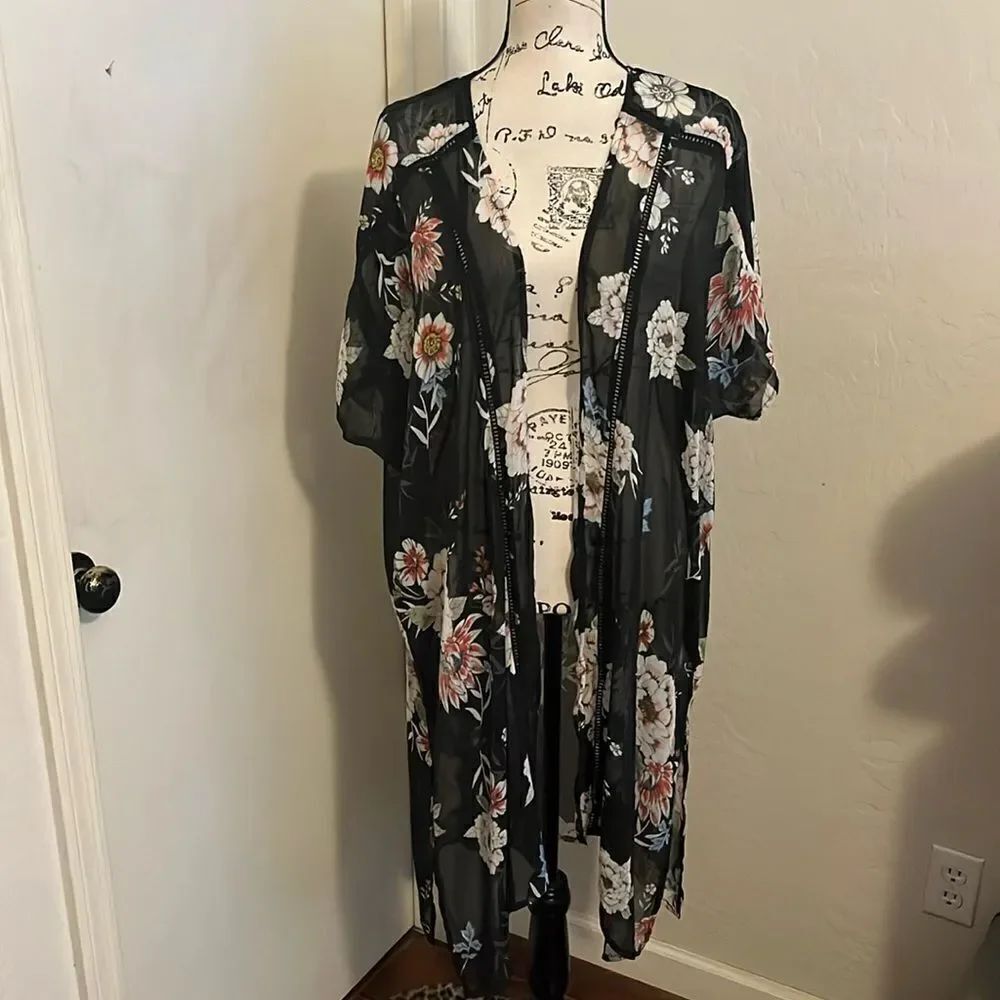 Band Of Gypsies Black Floral Open Style Kimono Festival Beach Concert Vacation